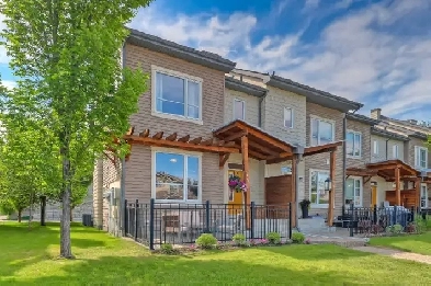 3 BED CORNER UNIT | SINGLE GARAGE | FULL BASEMENT | LAKE ACCESS! Image# 3