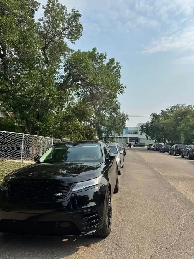 Attic Room for Rent only $400 – Central Regina Image# 1