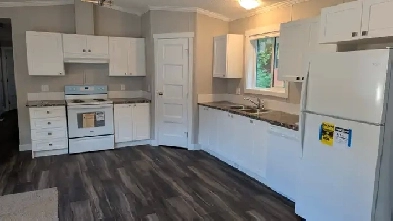 NEW 2 bdrm Home in a peaceful park Image# 1