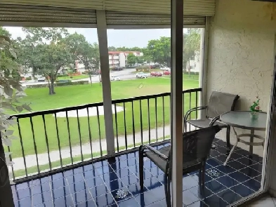 Condo à louer en Floride (Hollybrook golf club) Image# 1