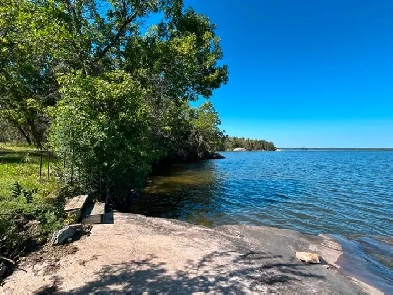 REMOTE BOAT ACCESS PROPERTY LAC DU BONNET!! Image# 2