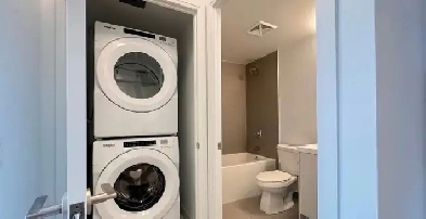 Condo for rent 1b den next to Danforth Go station Image# 1