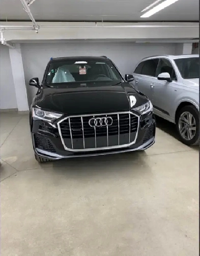 Stationnement intérieur Image# 1