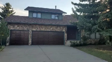 EDGEMONT CALGARY HOUSE FOR SALE - $820,000 Image# 10
