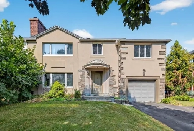 TMR Home for Sale | Maison à vendre à Ville Mont-Royal Image# 4