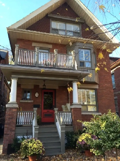 Cabbagetown Lower Level Apartment - Downtown Toronto Image# 1