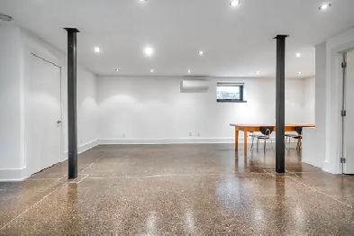 Spice Factory Loft – Lower-Level Studio Image# 2