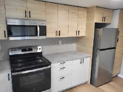 2 Bedrooms townhouse for rent in Western Shore Image# 1