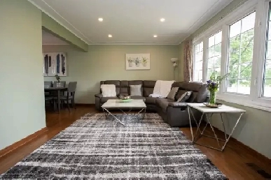 3 bed Bungalow  for rent. Image# 1