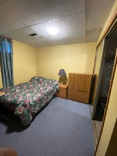 Room for Rent near U of M with Private Bathroom  - Avail ASAP Image# 1