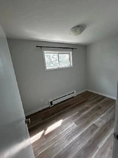 Room for rent Image# 6
