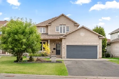 Experience modern elegance in this fully upgraded 5-bedroom, 4-b Image# 1