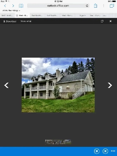 Executive Acreage City Home w Triple Garage in W. Edm $2900 Image# 9