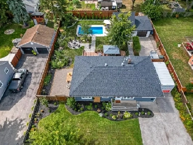 House for Sale - By Owner - 240 Laurier Dr. LaSalle Image# 9