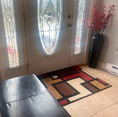 Townhouse rental in Clayton Park on Lincoln Cross Image# 2