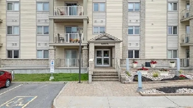 CONDO WITH A VIEW Image# 9