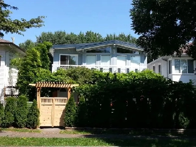 Fully Furnished & All Included 1 Bedroom (Fraser St. & 41st ) Image# 3