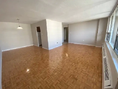 3 BEDROOM APARTMENT FOR RENT Image# 1