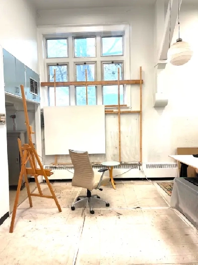 Artist work studios. Glorious light. High ceilings In Artist Hub Image# 5