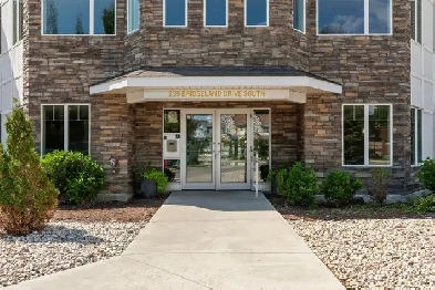 Bridgewater Condo For Sale - Price Improvement! Image# 8