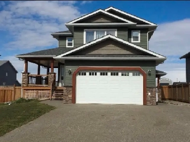 Furnished All Included Crew House in Dawson Creek - Oct 1 Image# 1