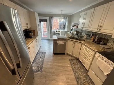 Private furnished room with private washroom Image# 1