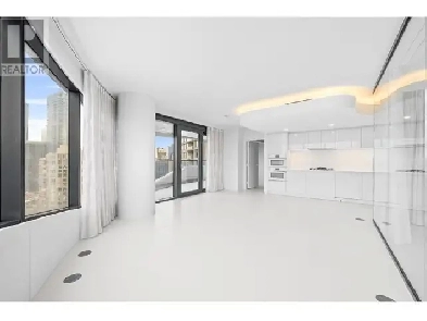 The Butterfly by Westbank – Exclusive 2 Bedroom Executive Rental Image# 13