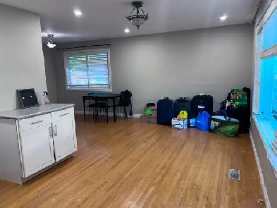 3 bed 2 bath house for 6 people fully furnished from November Image# 11