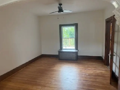 ✨ Charming 3-Bedroom Home with Yard Available September 15th ✨ Image# 1