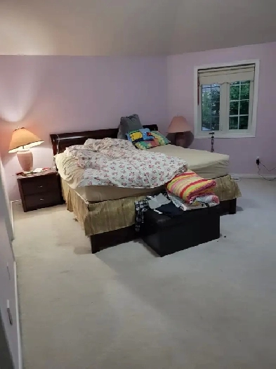 1 Spacious Bedroom for rent with private bathroom Image# 1