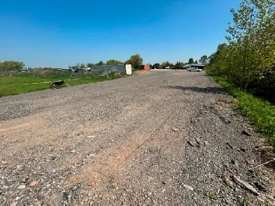 Large outdoor storage yard for rent Milton / Oakville border Image# 8