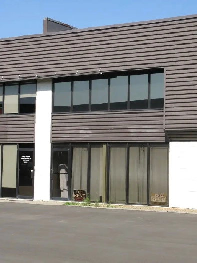 Commercial OFFICE /WHSE for RENT   18111-107Ave. Image# 1