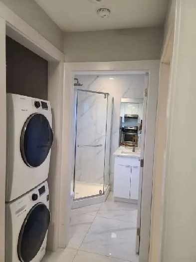 2BR1BR GROUND FLOOR SUITE FOR RENT Image# 1