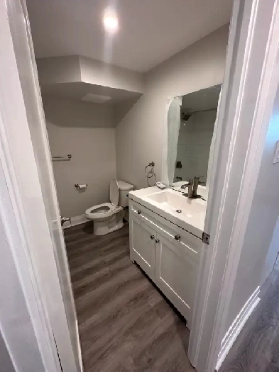 Modern Basement Apartment in Barrie | Den, Storage & Parking Image# 1