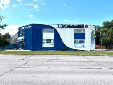 Office for Rent | Pembina Hwy | 1000 sq. ft Image# 1