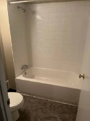 Bachelor Suite for Rent - Edmonton Oliver Area