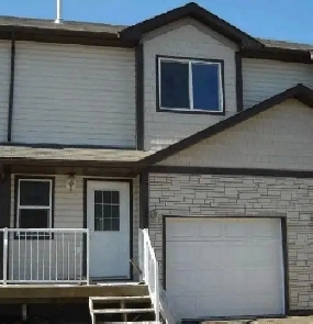 3 Bed 1.5 Bath Townhouse/Single Garage/Chelsea Villas Avail Oct1 Image# 8