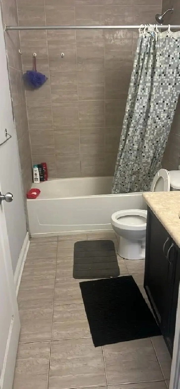 Private room for rent in Doon village road, Kitchener Image# 5