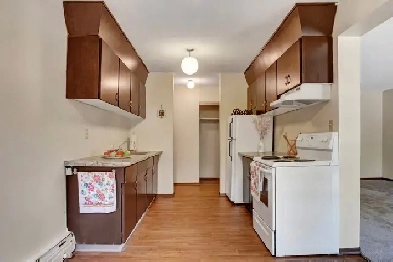 1 Bedroom Eagle at Hillcrest - Image# 1