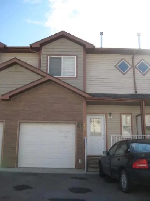 4 BED 2.5 BATH twn house FURNISHED & ALL INCLUDED in G.P. Image# 9