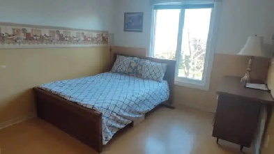 Airbnb Warden and Steels room second floor short/long term Image# 1