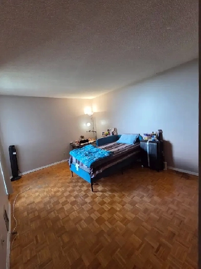 Furnished private room available Image# 1