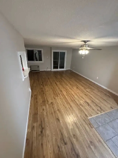 2 bedroom townhouse for rent Image# 6