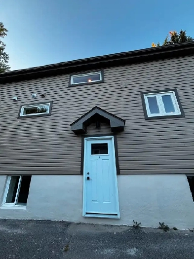 Newly Renovated 1-Bedroom Apartment for Rent (Central City East) Image# 7