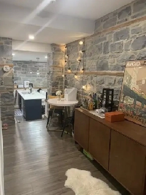 Stunning, Renovated Two Bdrm on Bay St -  OCT 2025 Image# 1