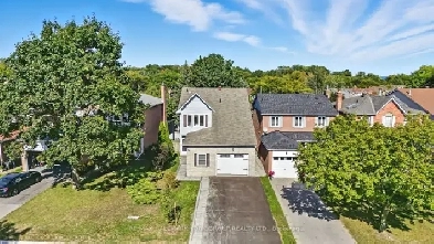 Detached 2-storey | 3 1 bedrooms | 4 bathrooms | Finished W/O Image# 5