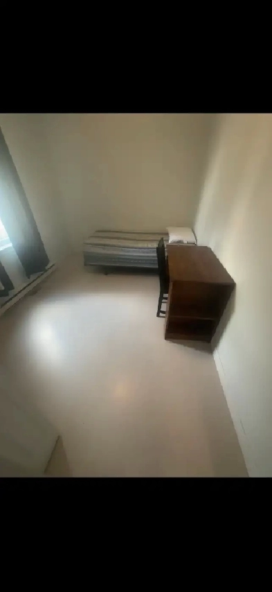 Private room for rent Image# 1