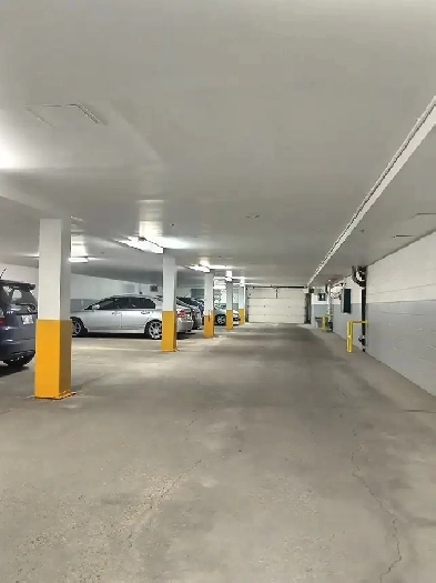 Stationnement intérieur Montréal Ville-Marie Image# 1