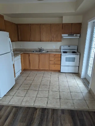 Bridgewater Luxury 2-Bedroom Units Available Oct 15 Image# 1