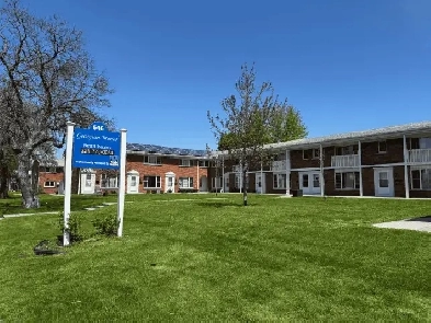 One Bedroom Suites on Indian Road! Image# 1